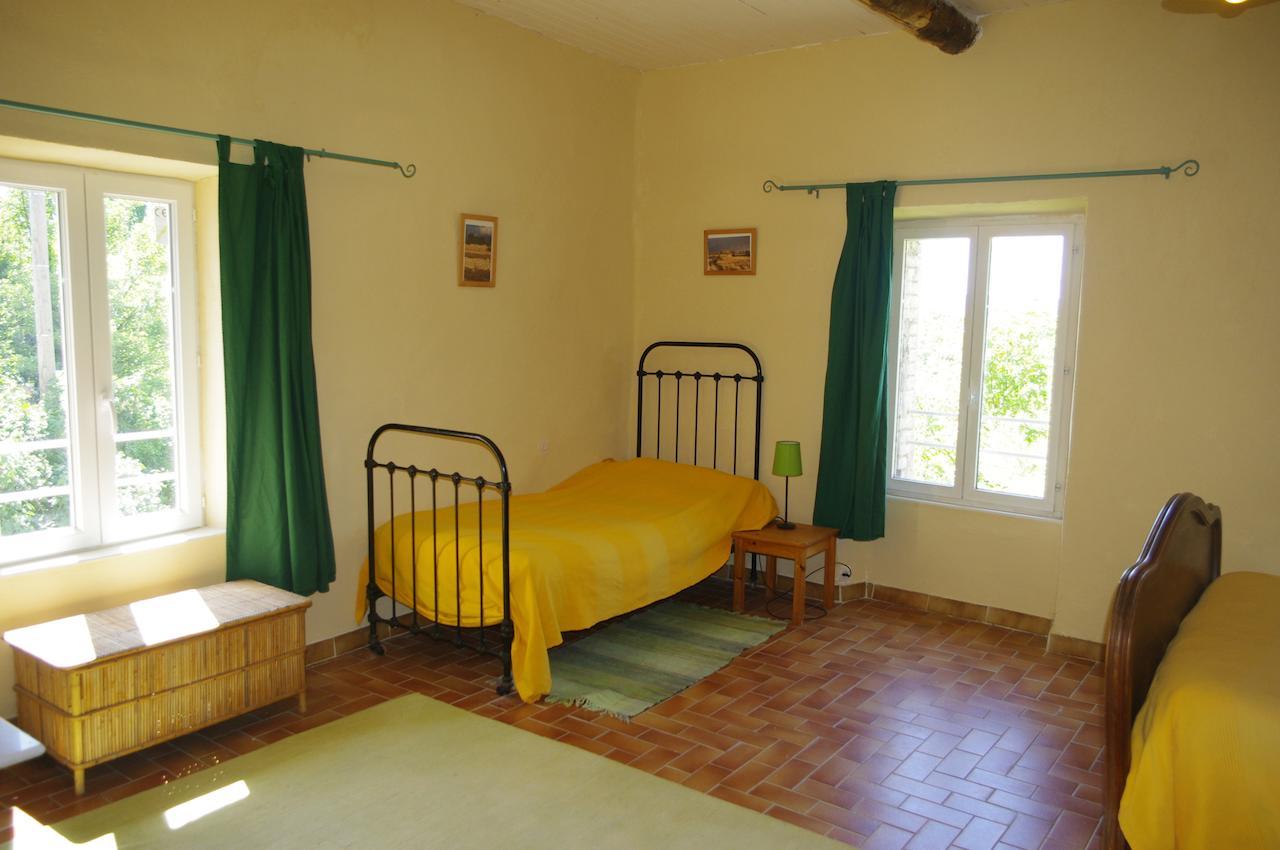 Chambres D'Hotes La Grange Au Negre Alba-la-Romaine Rum bild